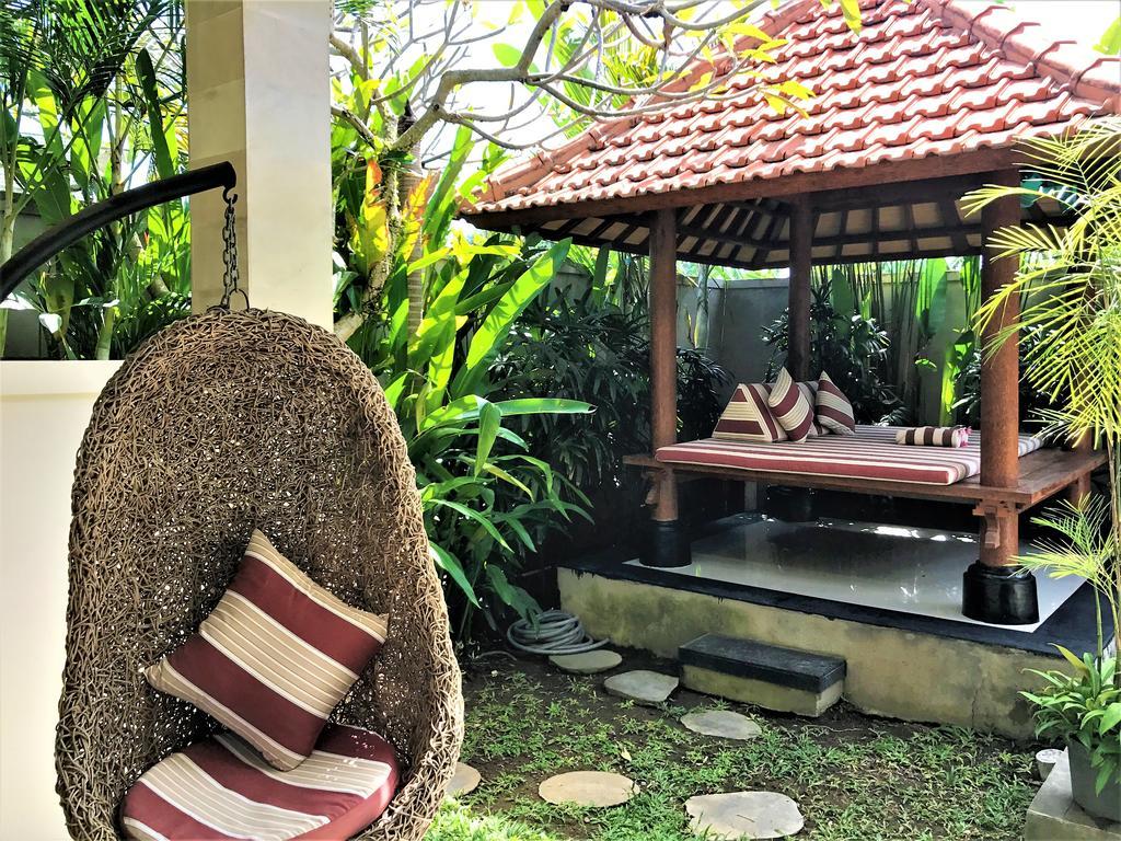 Rumah Indah Villa Seminyak  Room photo