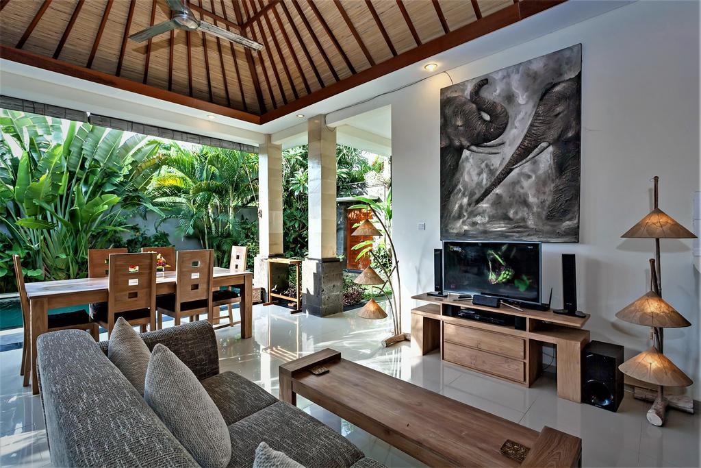 Rumah Indah Villa Seminyak  Exterior photo