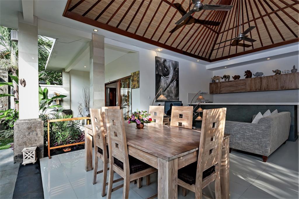 Rumah Indah Villa Seminyak  Exterior photo