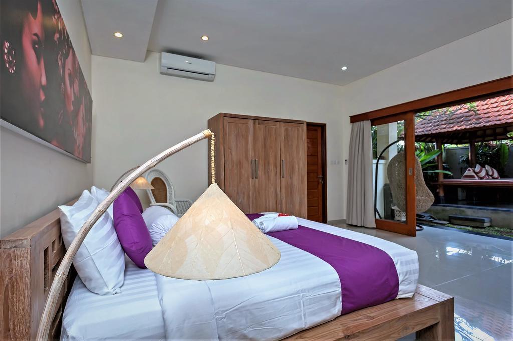Rumah Indah Villa Seminyak  Exterior photo